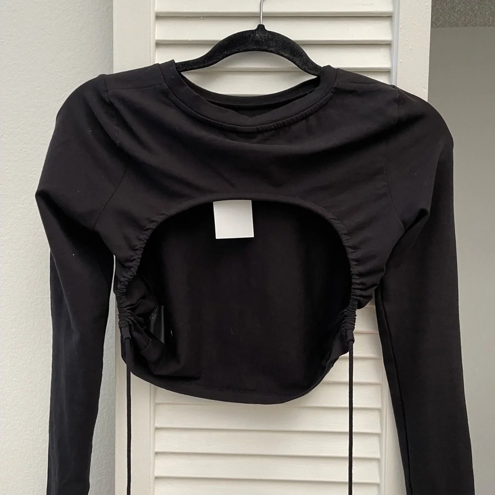 Open Back Top - Picture 3 of 4